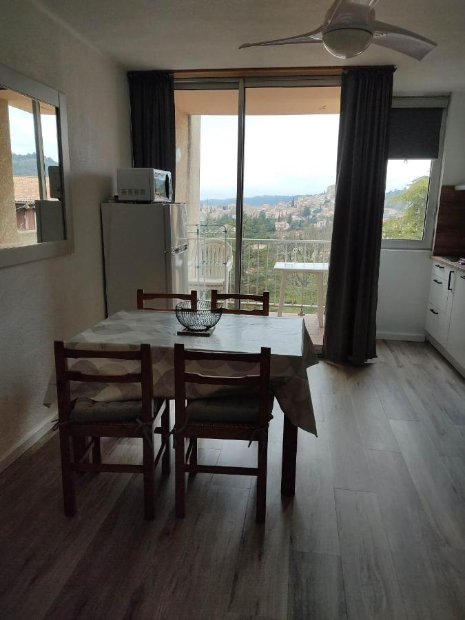 Residence Les Chenes Blancs Appartement T2 Greoux-les-Bains Exterior photo